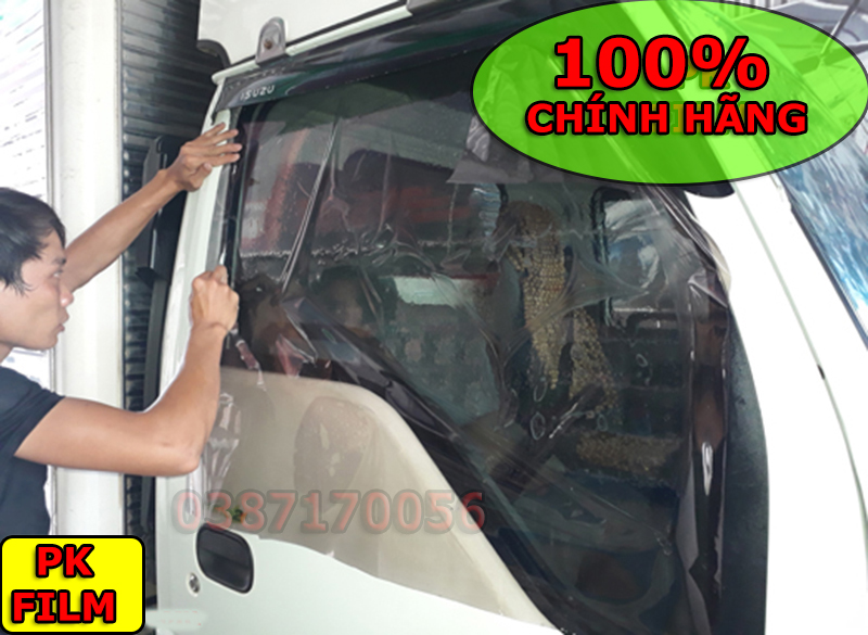 phim cách nhiệt kính lái ô tô
