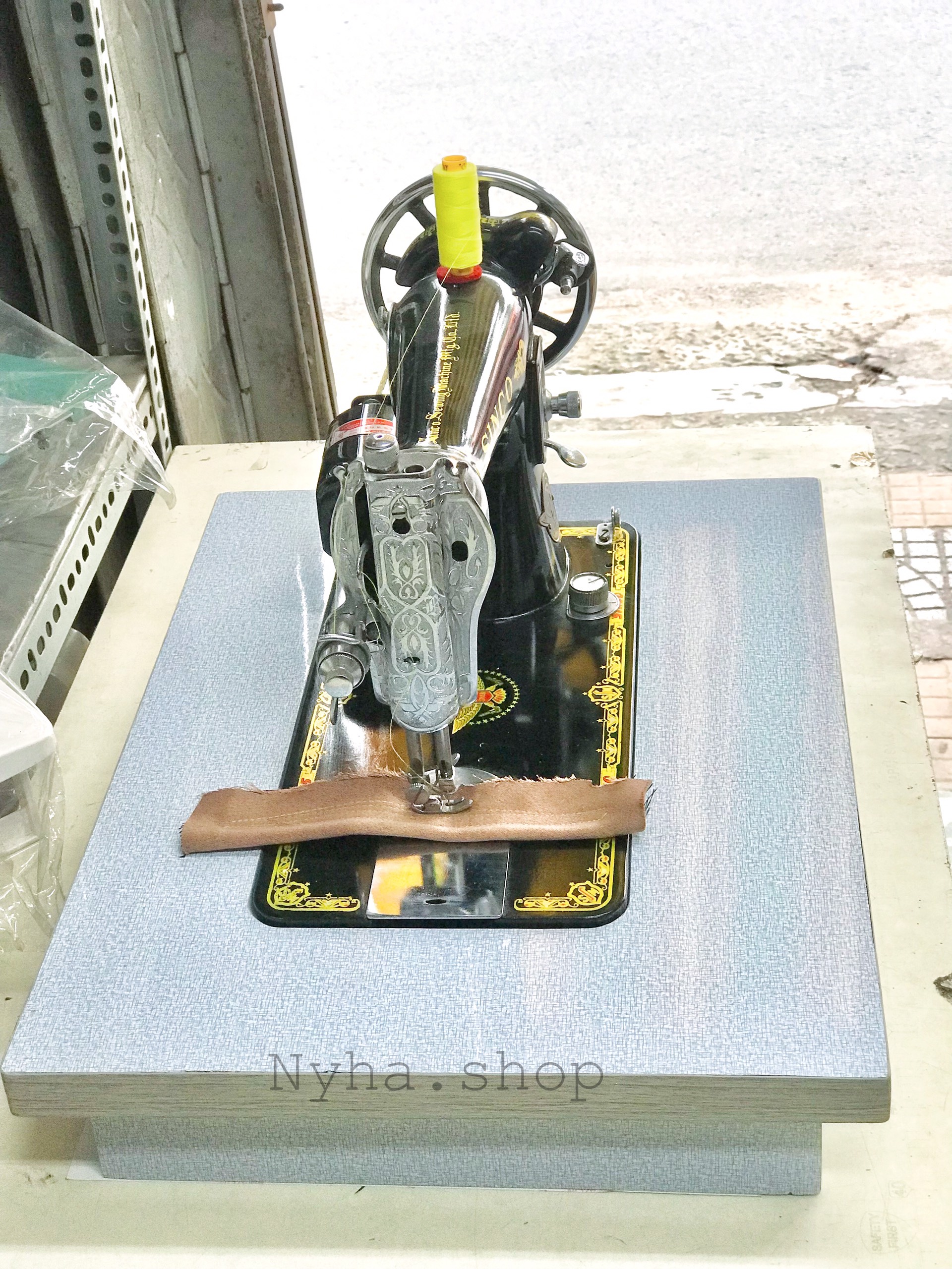 Đế gỗ máy may con bướm loại mới (không bao gồm đầu máy)