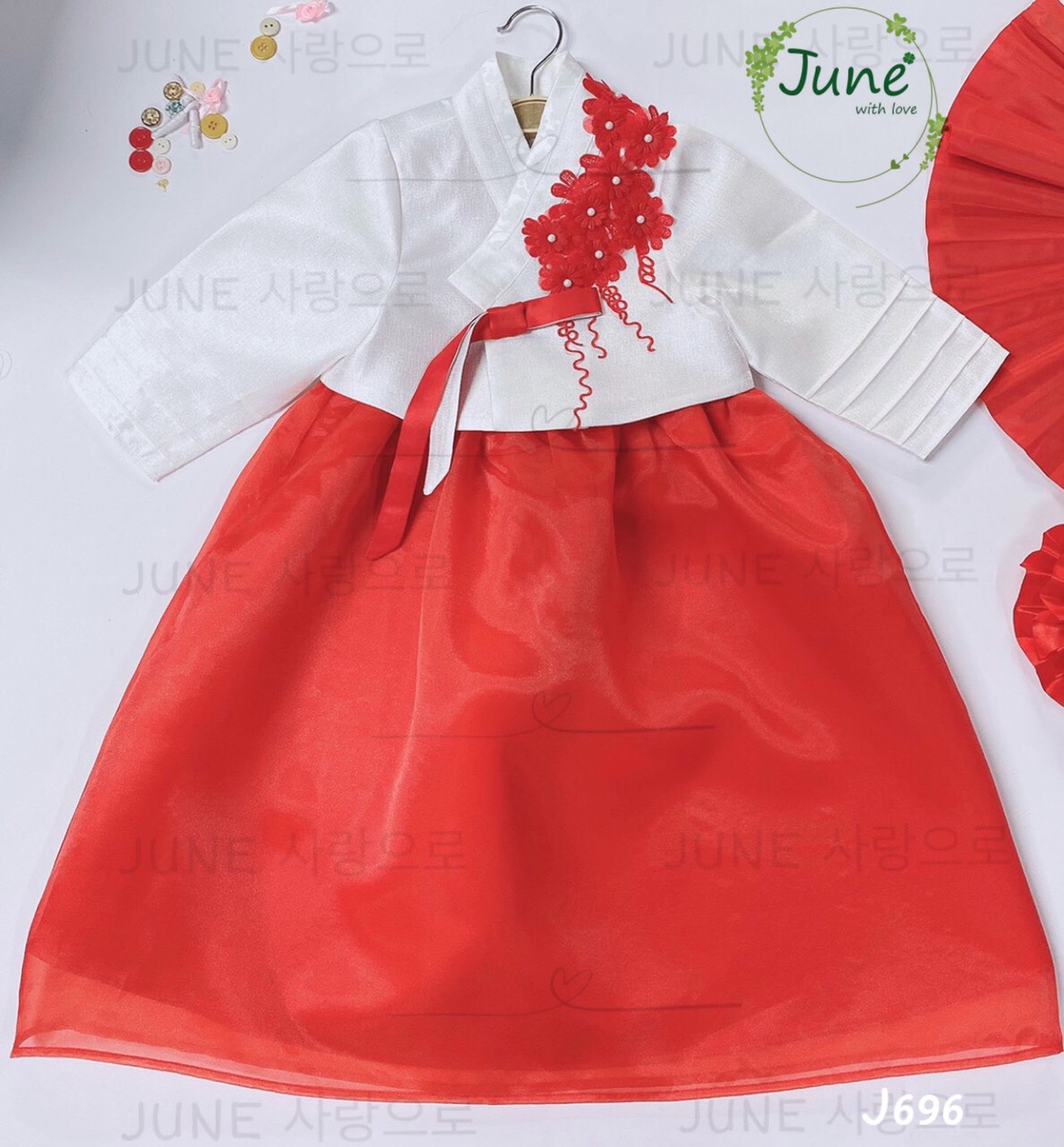 Bộ Hanbok Hàn Quốc bé gái #June
