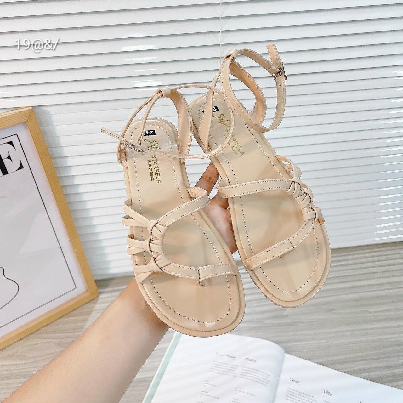 Sandal nữ đế thấp 3-tu có size lớn 35-42