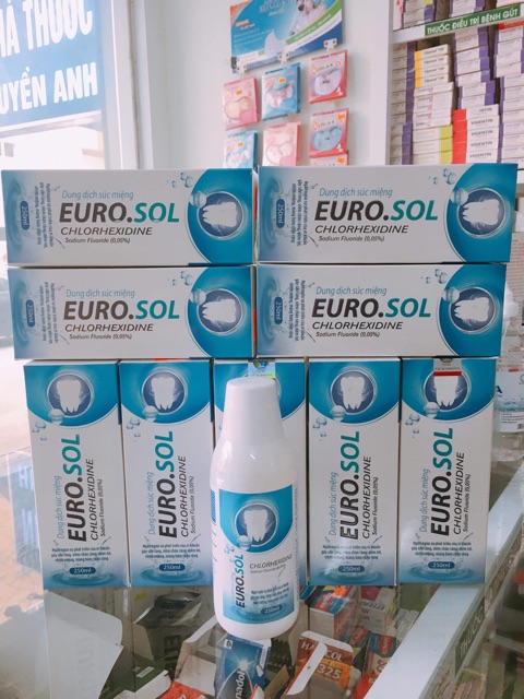 Nước súc miệng Chlohexidin diệt khuẩn Euro. Sol  250ml