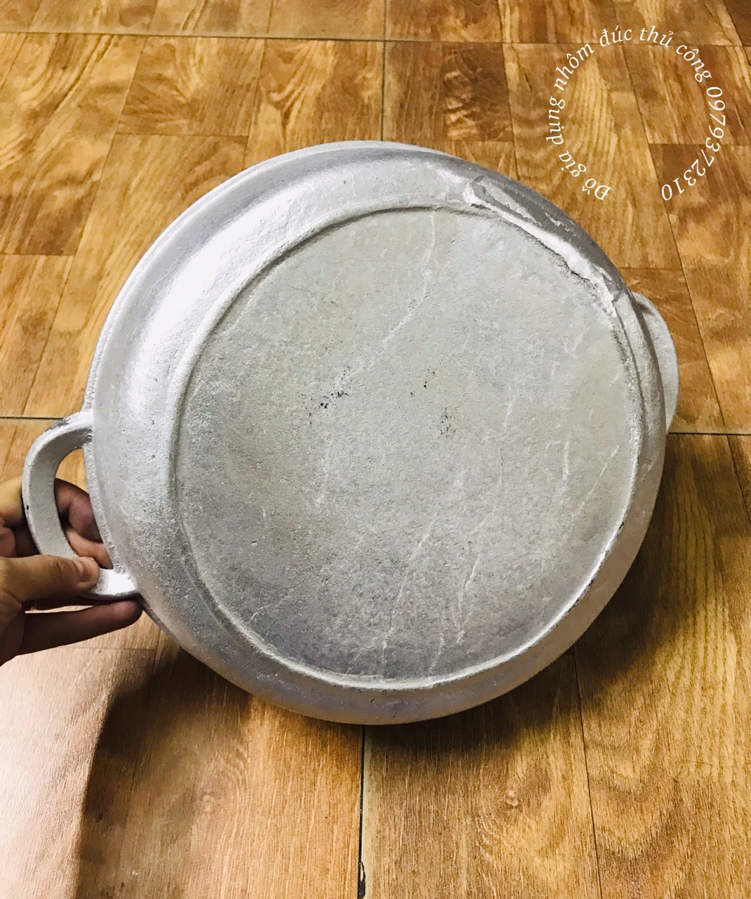 Chảo gang đúc thủ công đáy bằng 31cm