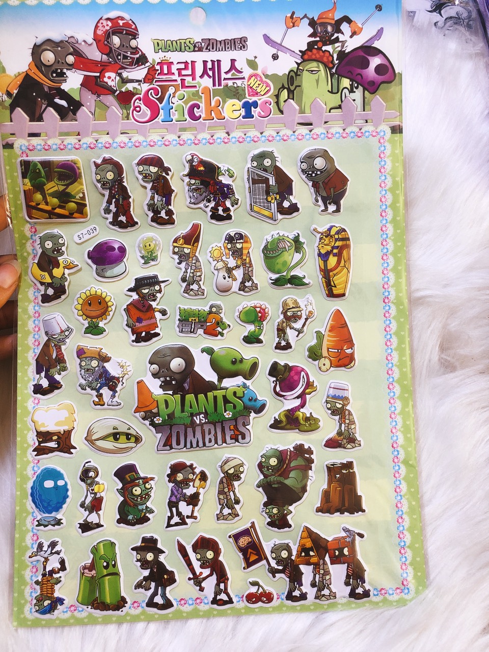 tấm dán hình sticker hình con ong ( 1 tấm )