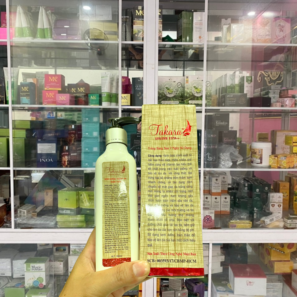 Kem dưỡng trắng da toàn thân TAKARA (350ml)