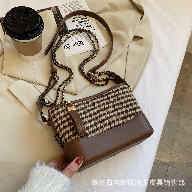 Túi Xách Hobo Mini Đeo Chéo Thời Trang VG2022