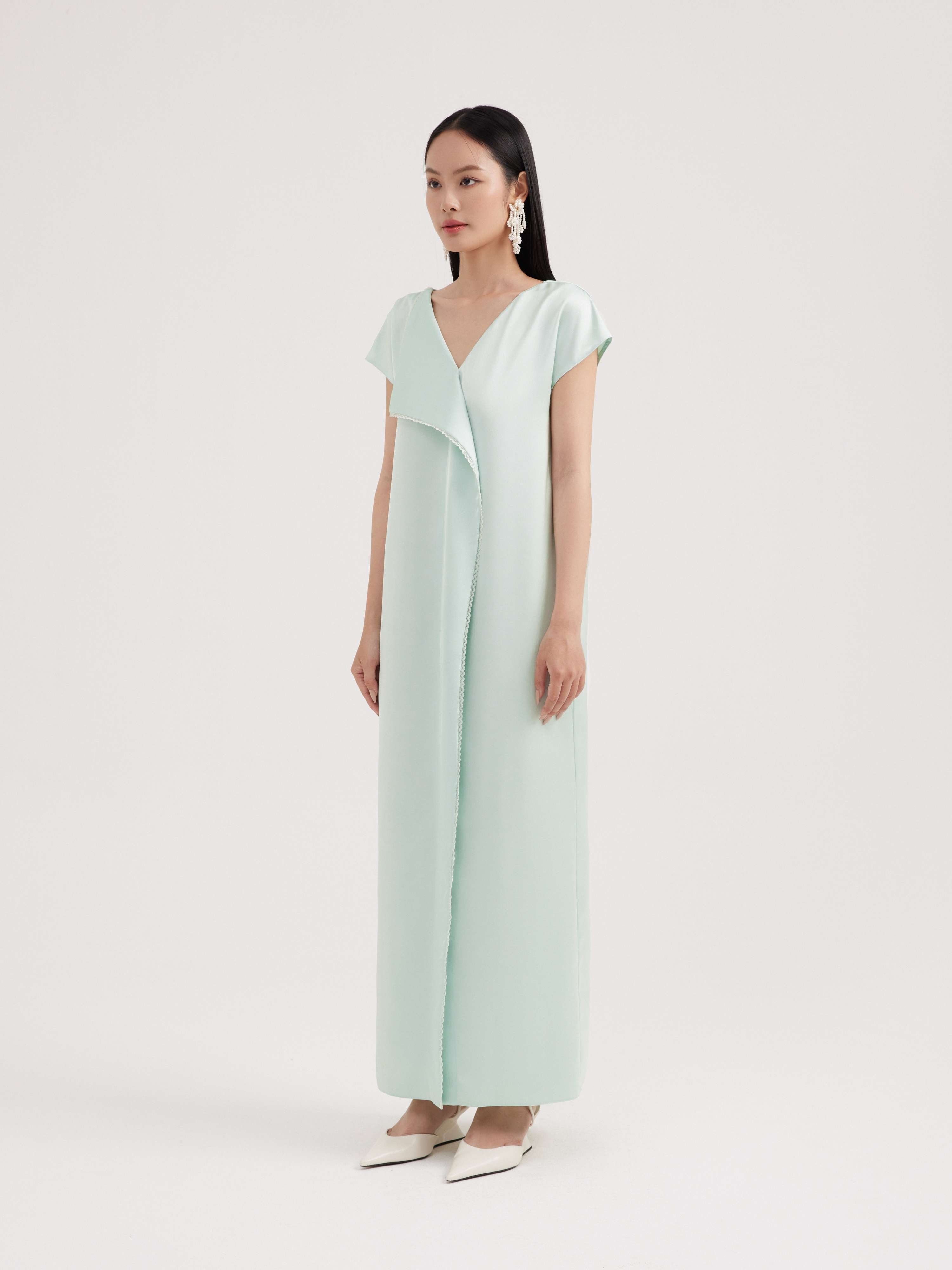 Đầm lụa viền ren Mauve Border dress