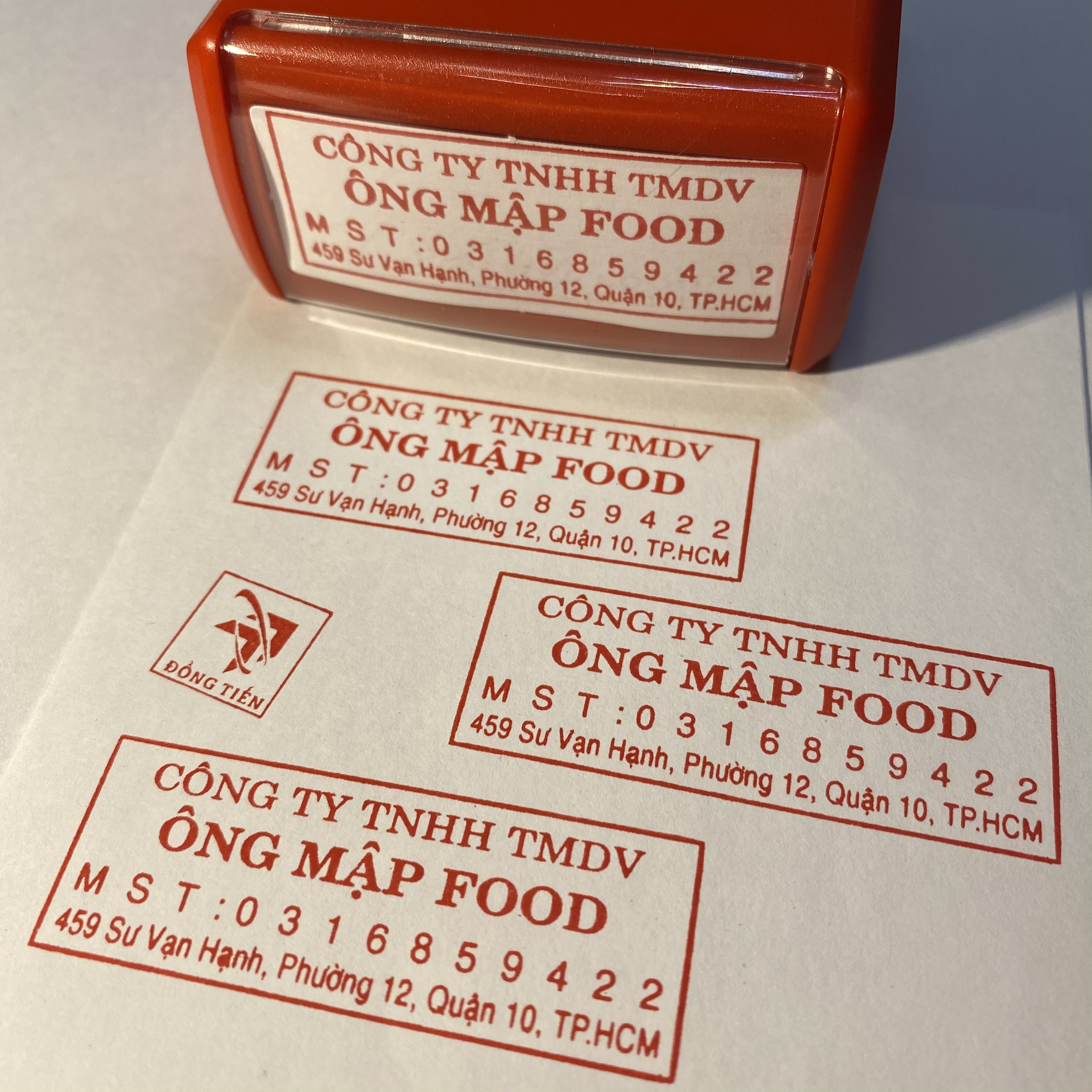 Khắc dấu tên 4 dòng theo yêu cầu