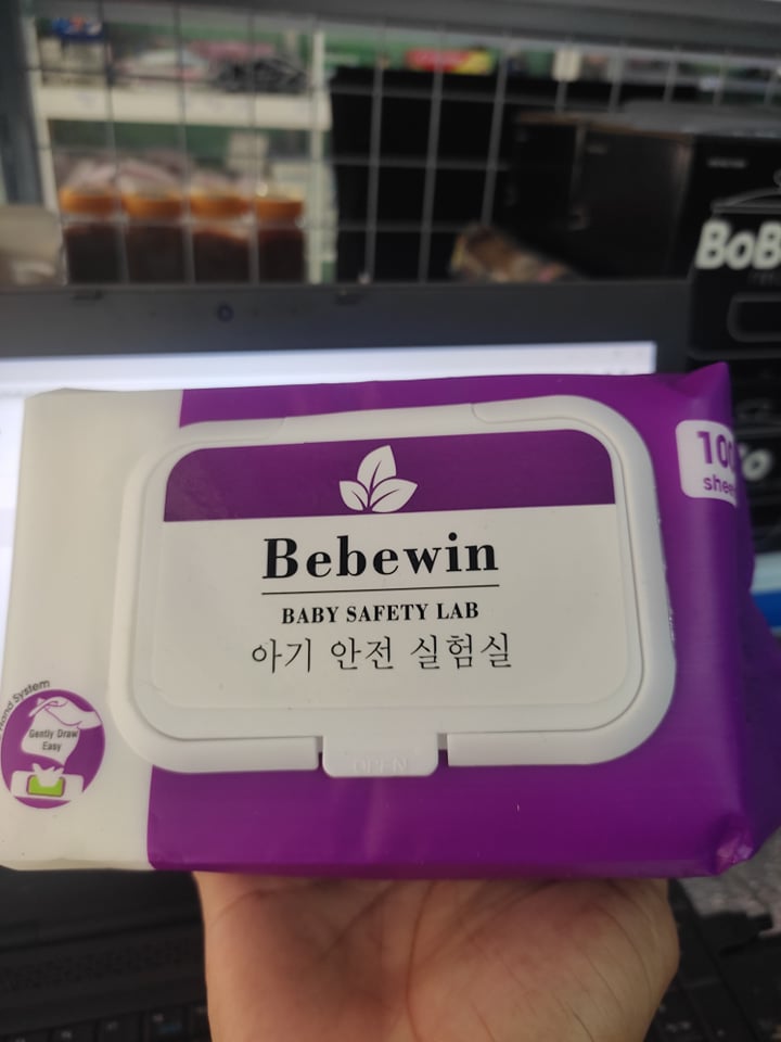 Khăn ướt không mùi Bebewin 100 tờ (to đùng)