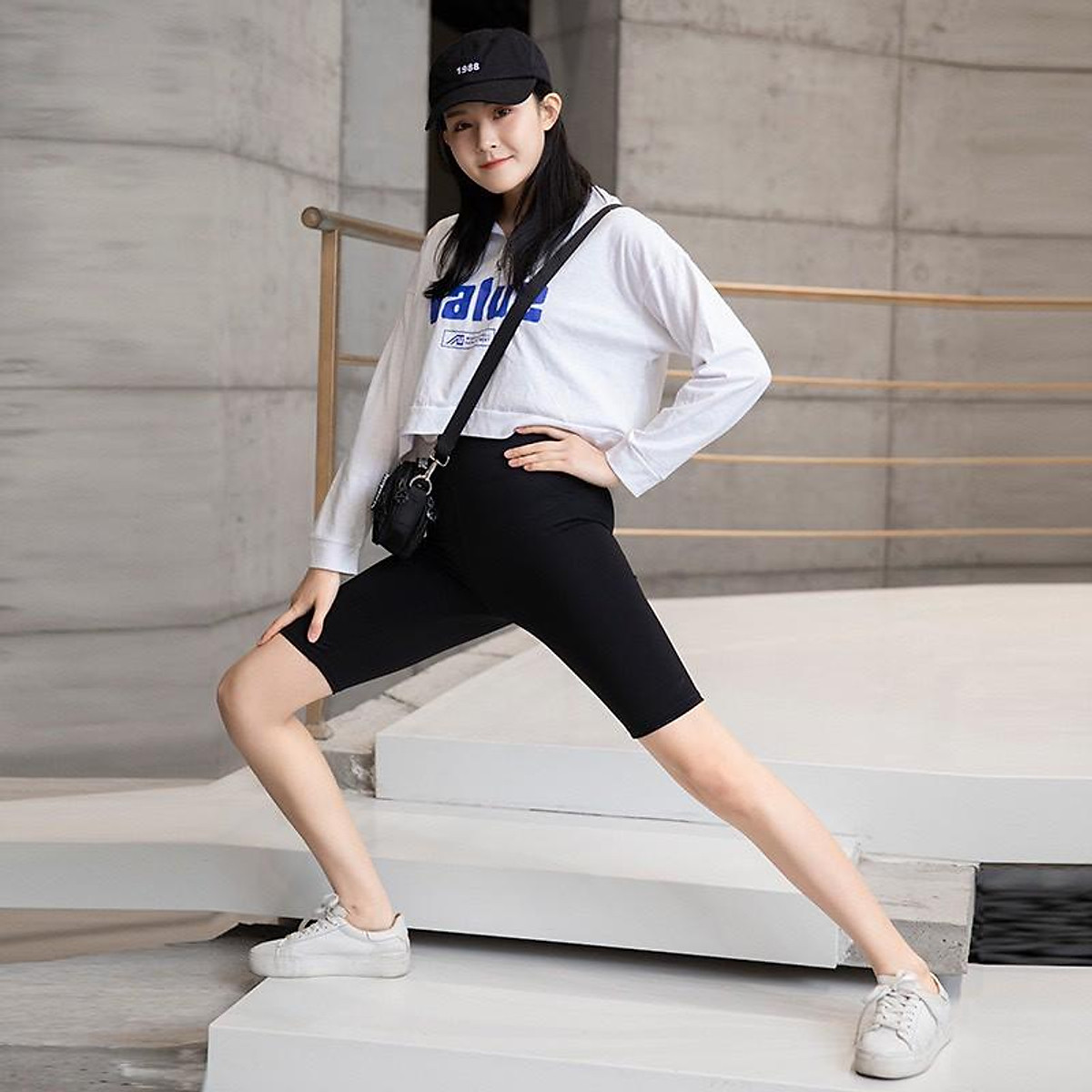 Quần Legging Đùi cuộn HỒNG Ôm Mông đủ size cho chị e lựa chọn