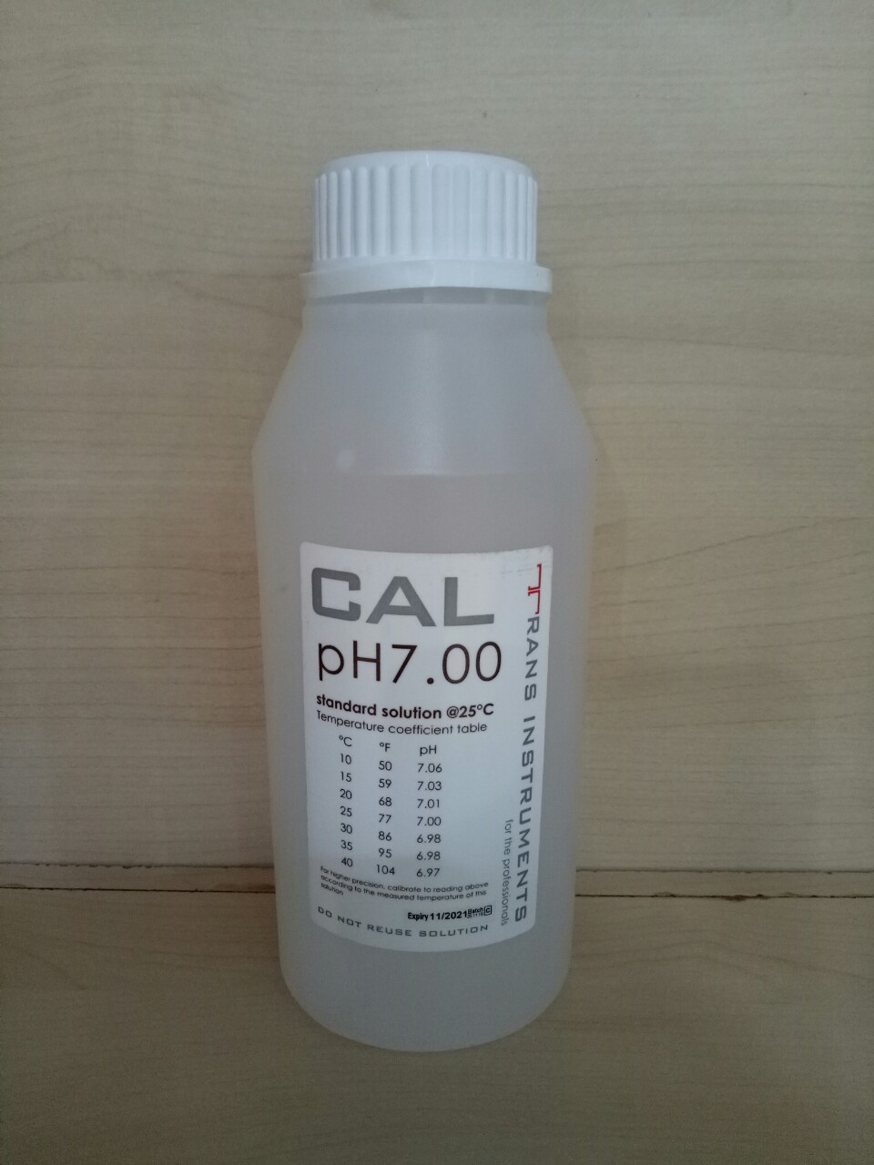 Dung dịch chuẩn pH 7.00 500ml Trans Instruments