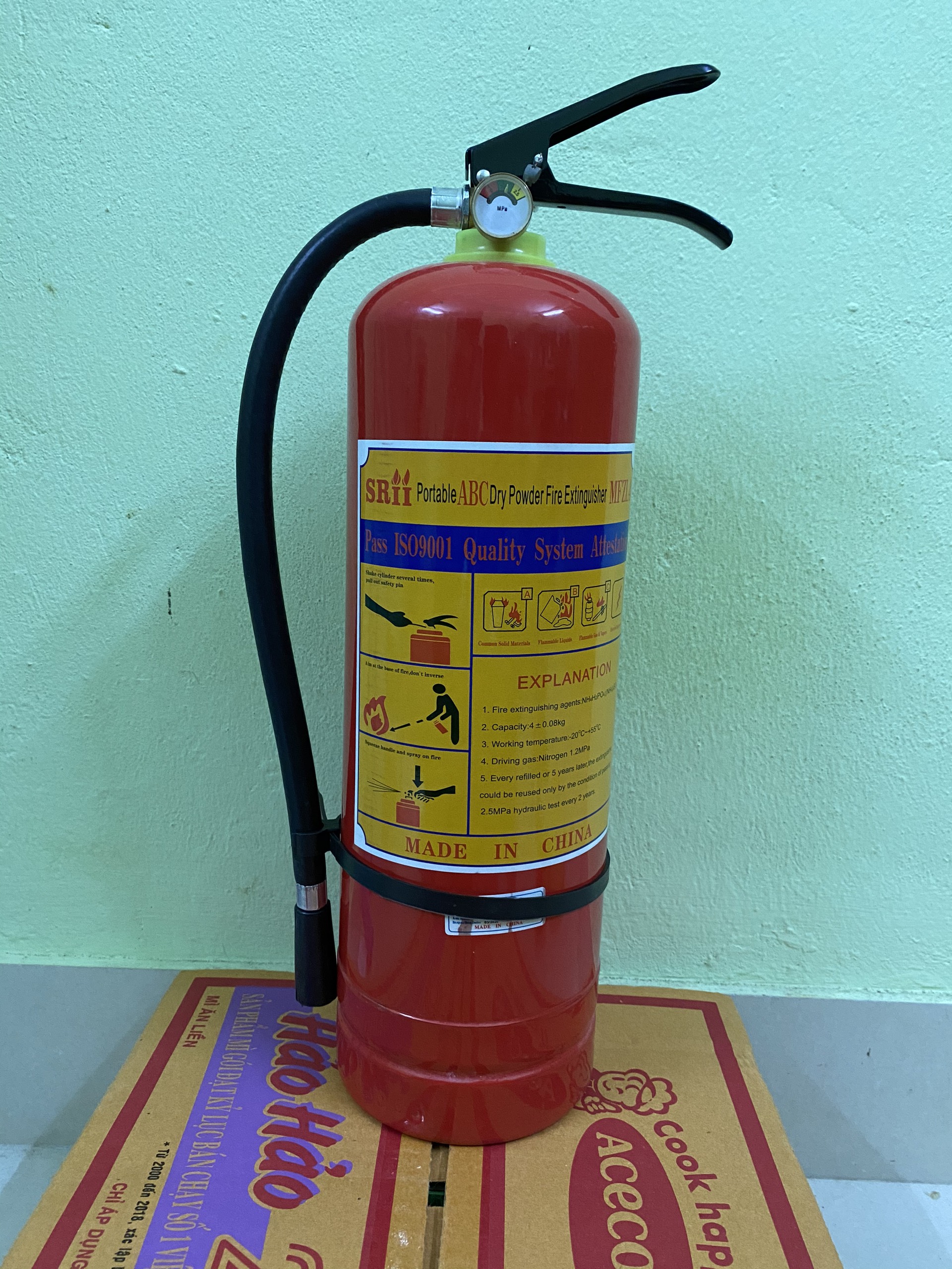 Bình Cứu Hỏa 4kg Dập cháy chất rắn, lỏng, khí