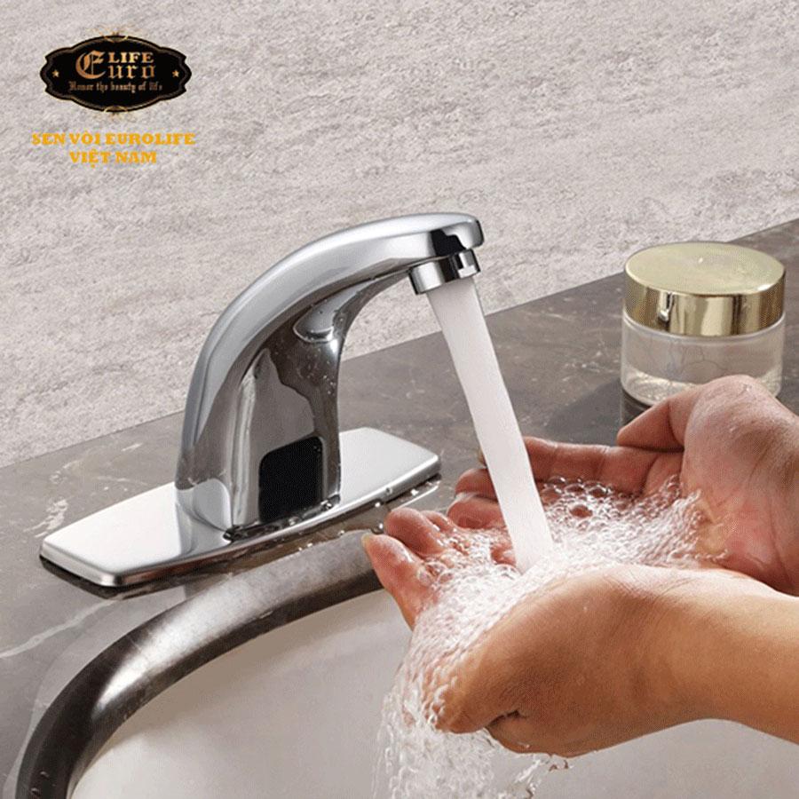 Vòi Lavabo cảm ứng Eurolife EL-A100 (Trắng bạc)