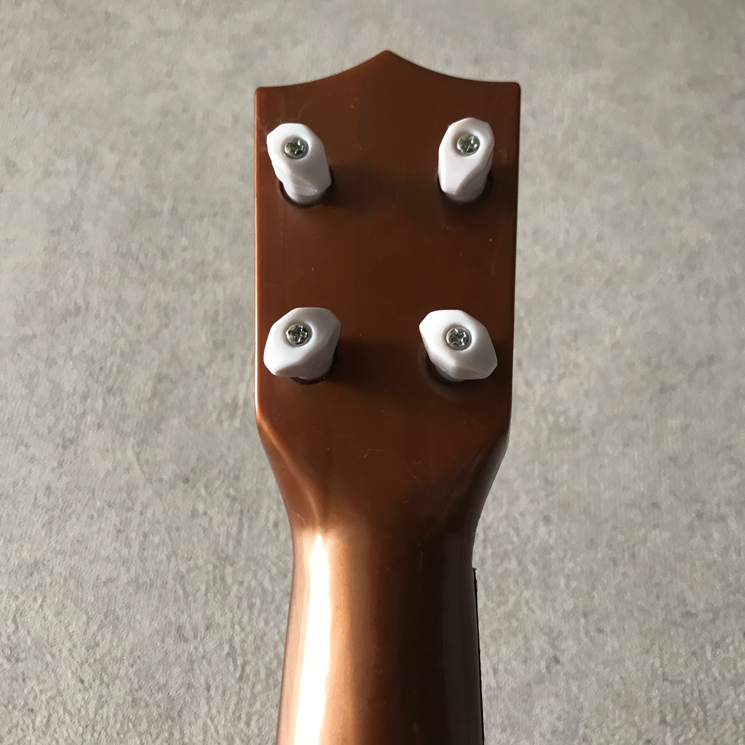 Ukulele Love dễ thương cho bé tập chơi