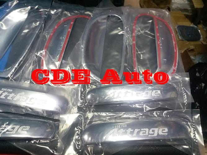 Ốp tay + hõm cửa Attrage