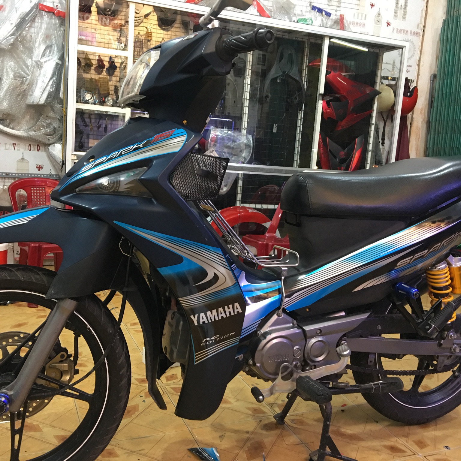 Tem rời Sirius Fi Spark Crom