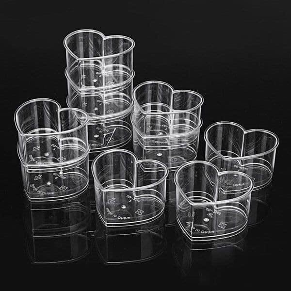 Ly nhựa hình trái tim đựng bánh Mousse có nắp