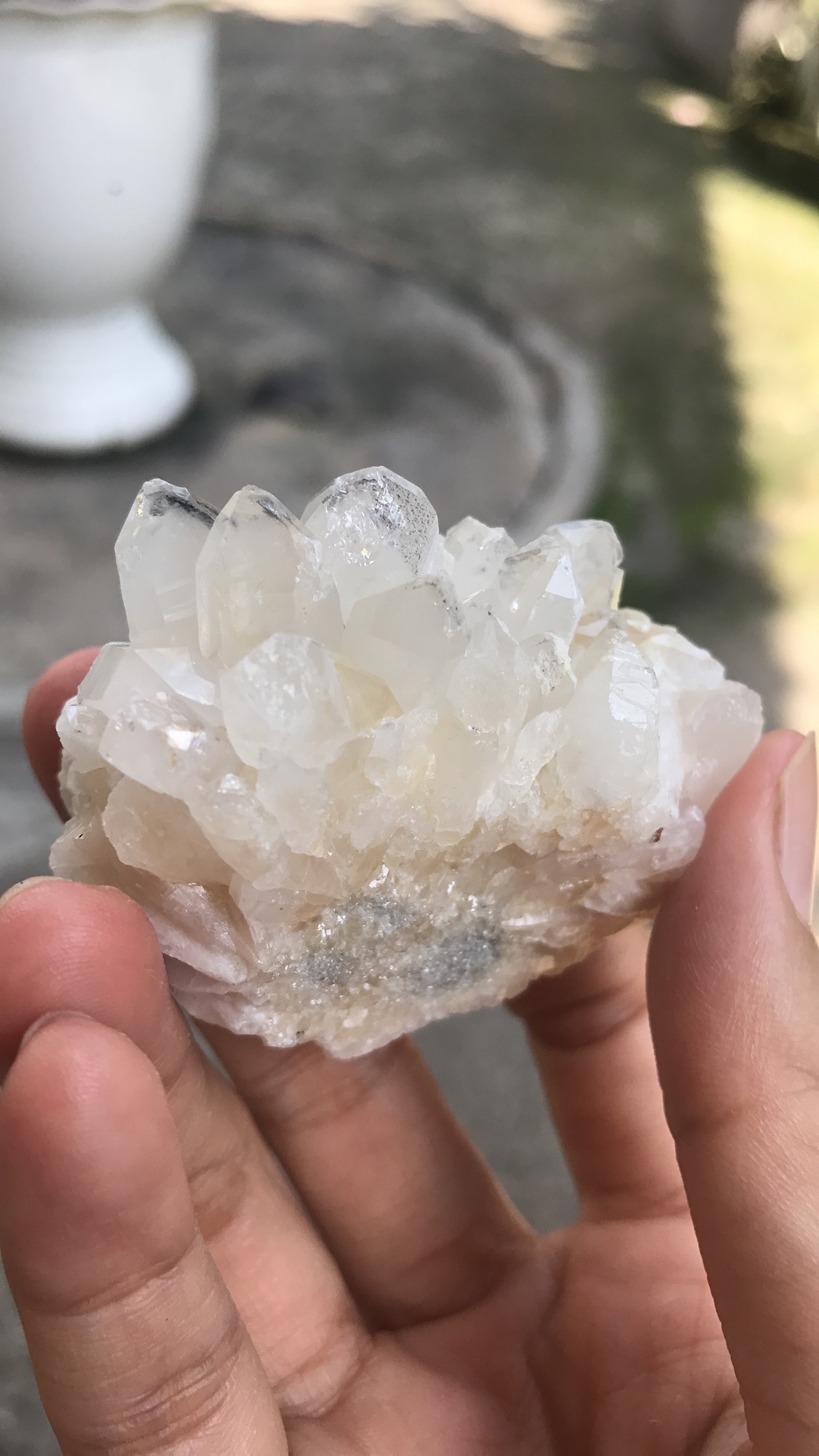 Đá Thạch Anh sưu tầm rõ búp trong suốt