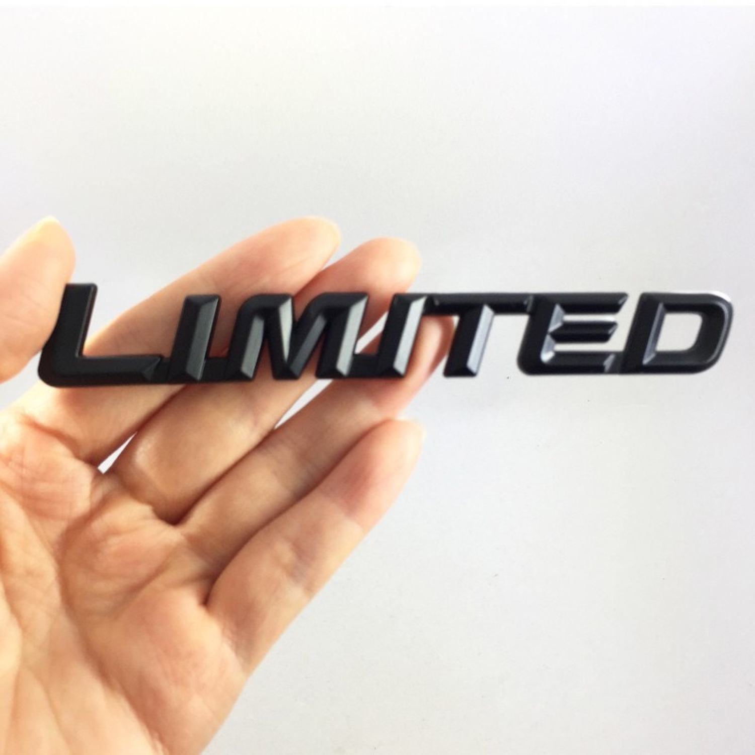 🍁𝐅𝐑𝐄𝐄𝐒𝐇𝐈𝐏🍁 Logo Chữ LIMITED 3D Kim Loại
