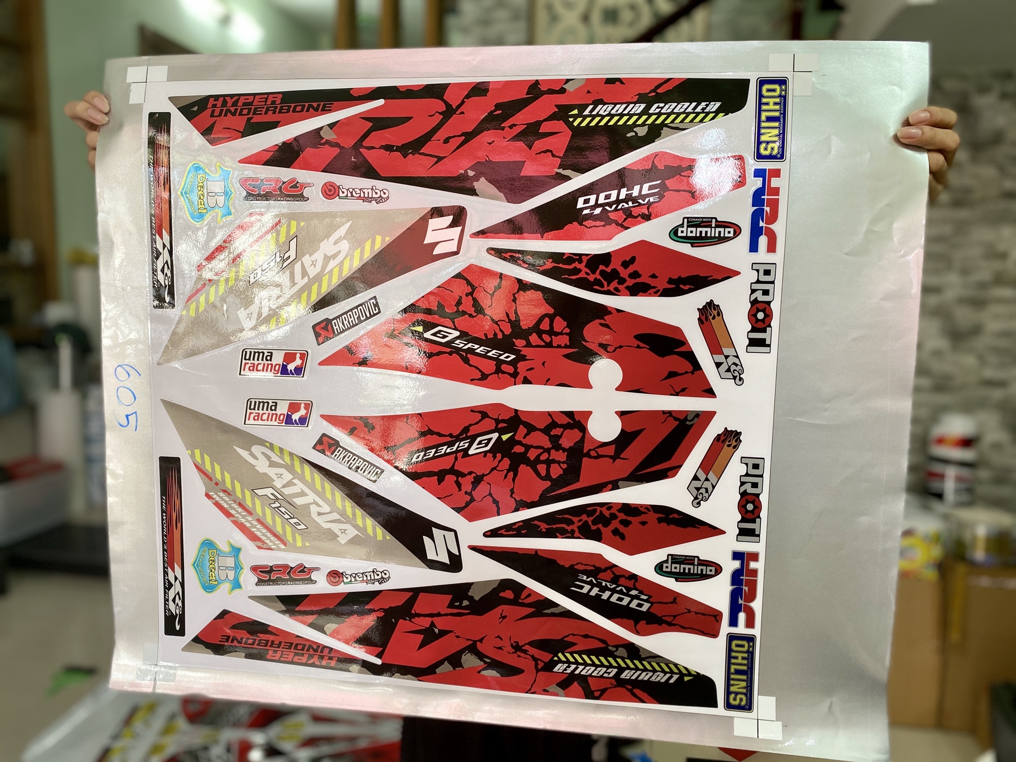 tem rời satria fi báo đốm đỏ đen CANDY