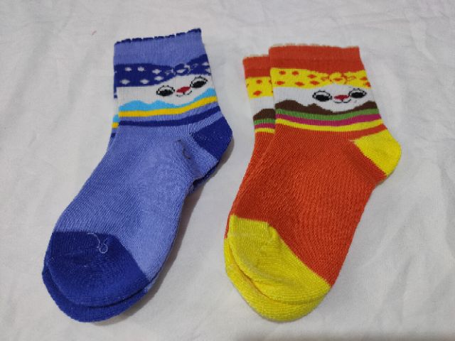 Tất cho bé gái từ 1 đến 8 tuổi