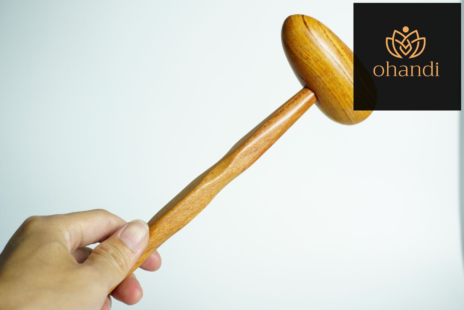 Cây Búa Gỗ Đấm Lưng Mát Xa Trị Liệu