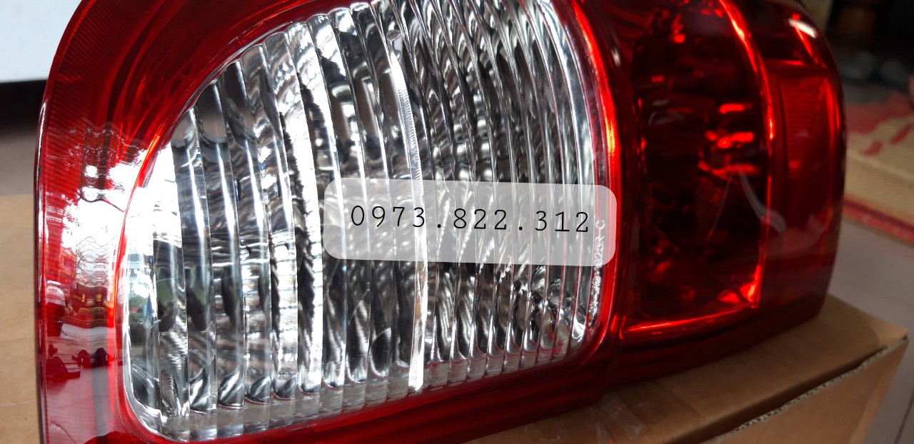 Đèn hậu Isuzu Hilander 03-06 (Vế Trái, Vế Phải, Giá 1 Chiếc) DEPO