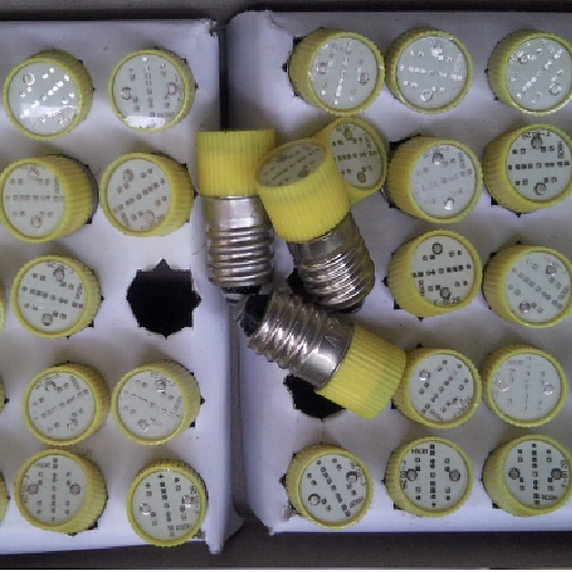 BÓNG LED 24V DC/AC ĐUÔI XOÁY 10MM  E10 MÀU VÀNG