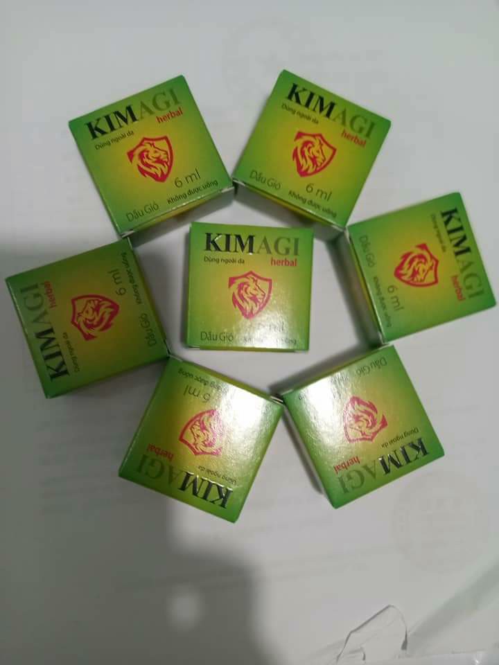 Dầu gió KIMAGI-Combo 2 chai 2 loại (Kimagi trắng và Kimagi xanh)