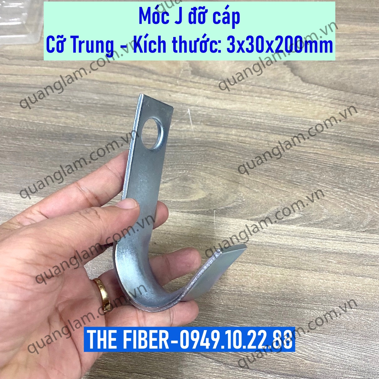 Móc J đỡ cáp quang cáp điện treo cột