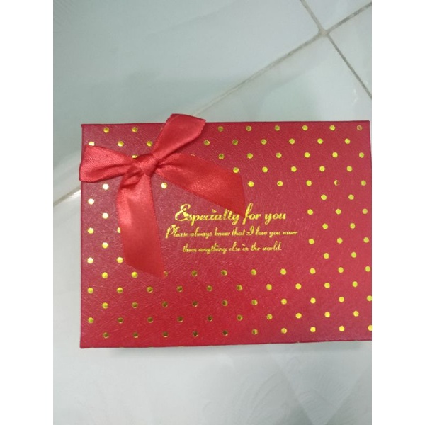HOA HỒNG SÁP - QUÀ TẶNG 20/10 ( Giao màu ngẫu nhiên)