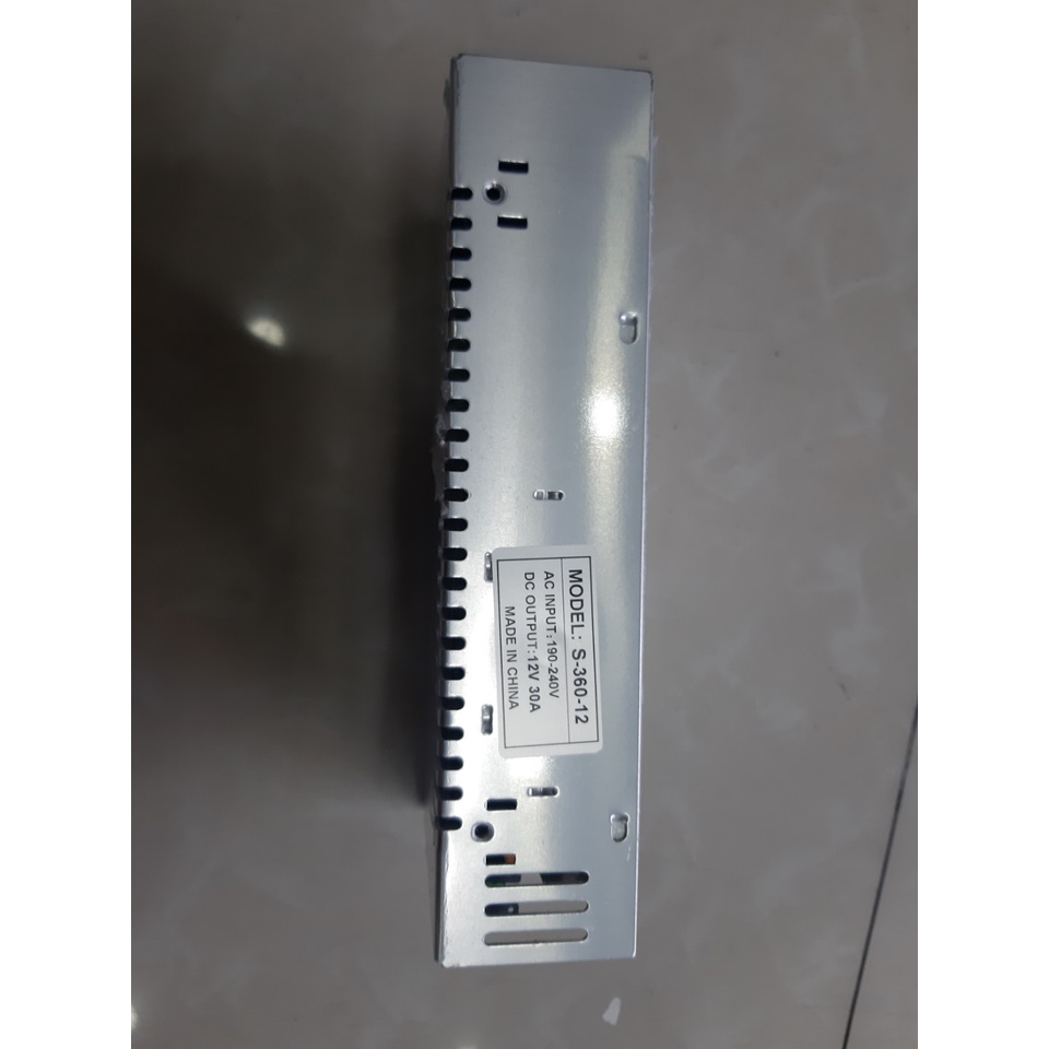 NGUỒN 12V30A CÓ QUẠT