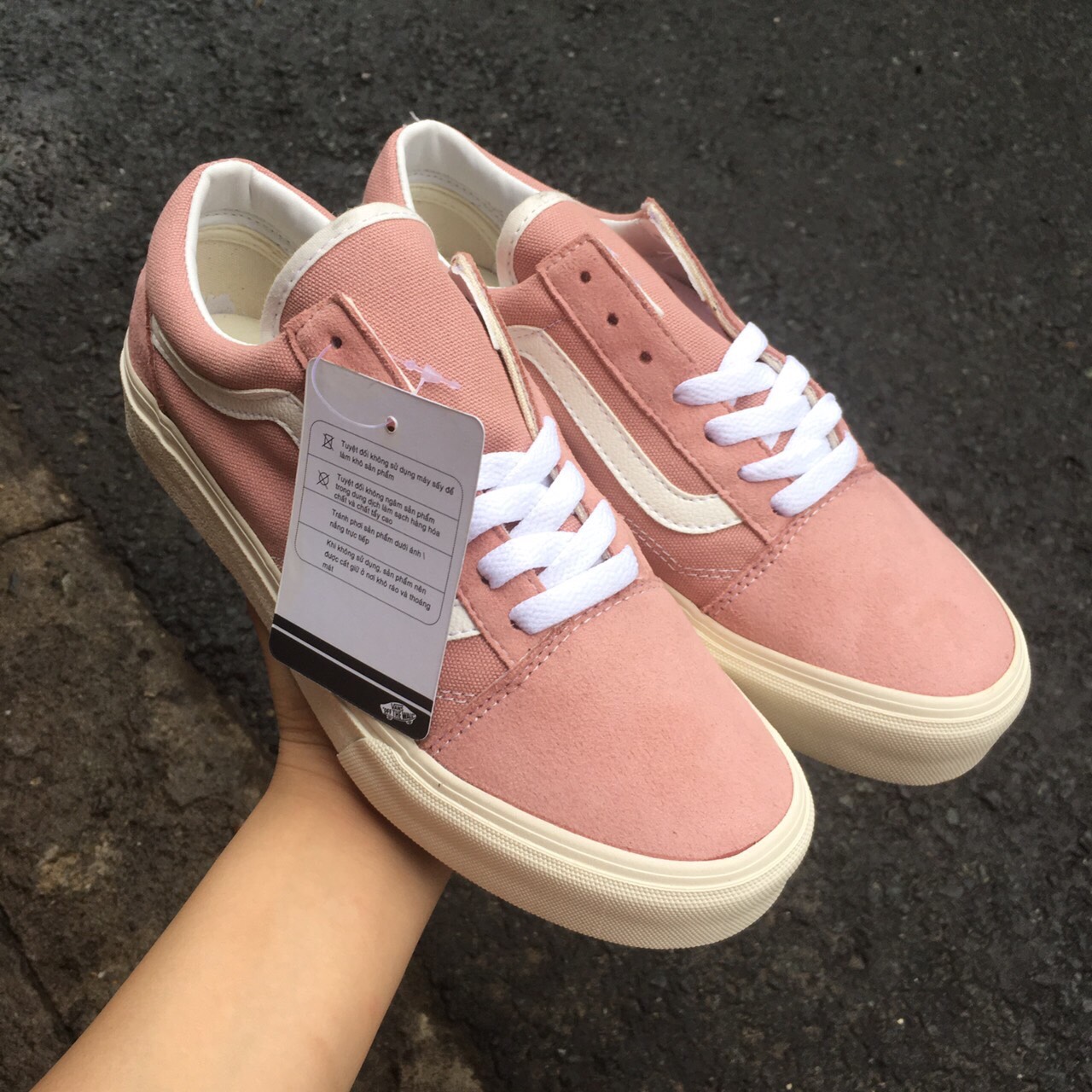 Vans da Hồng
