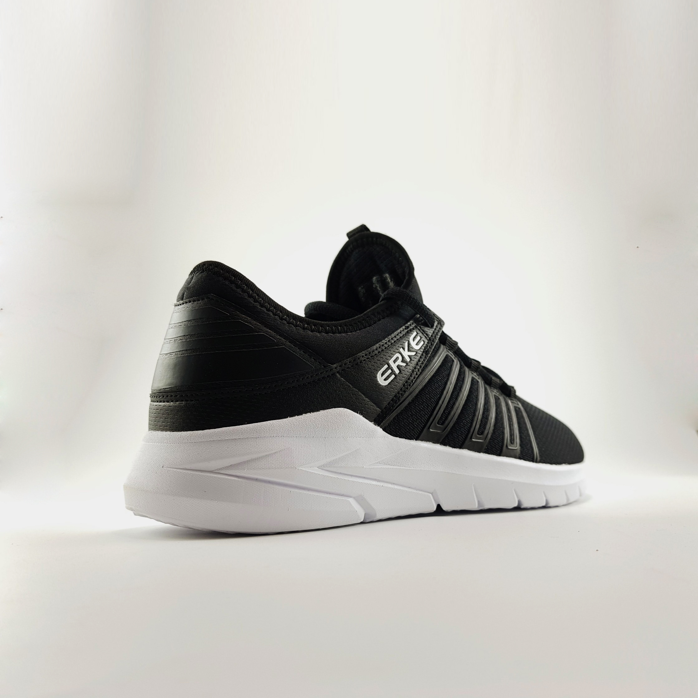 Giày thể thao Sneaker Erke Style 01 Black White
