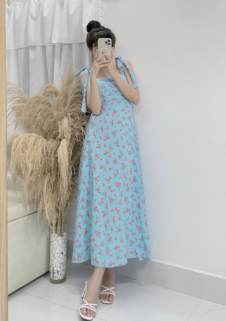Đầm maxi cột vai vải lụa hoa xếp ly ngực