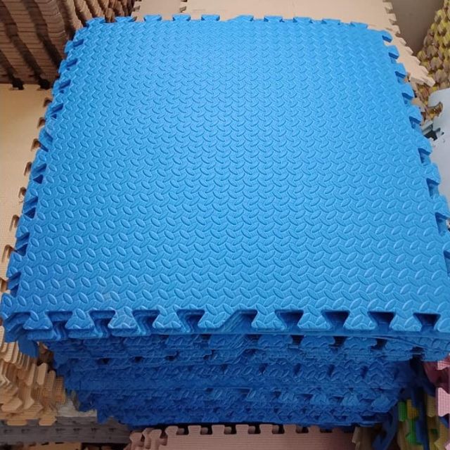 Thảm xốp ghép nền màu hồng kt 60x60 - bộ 4 miếng