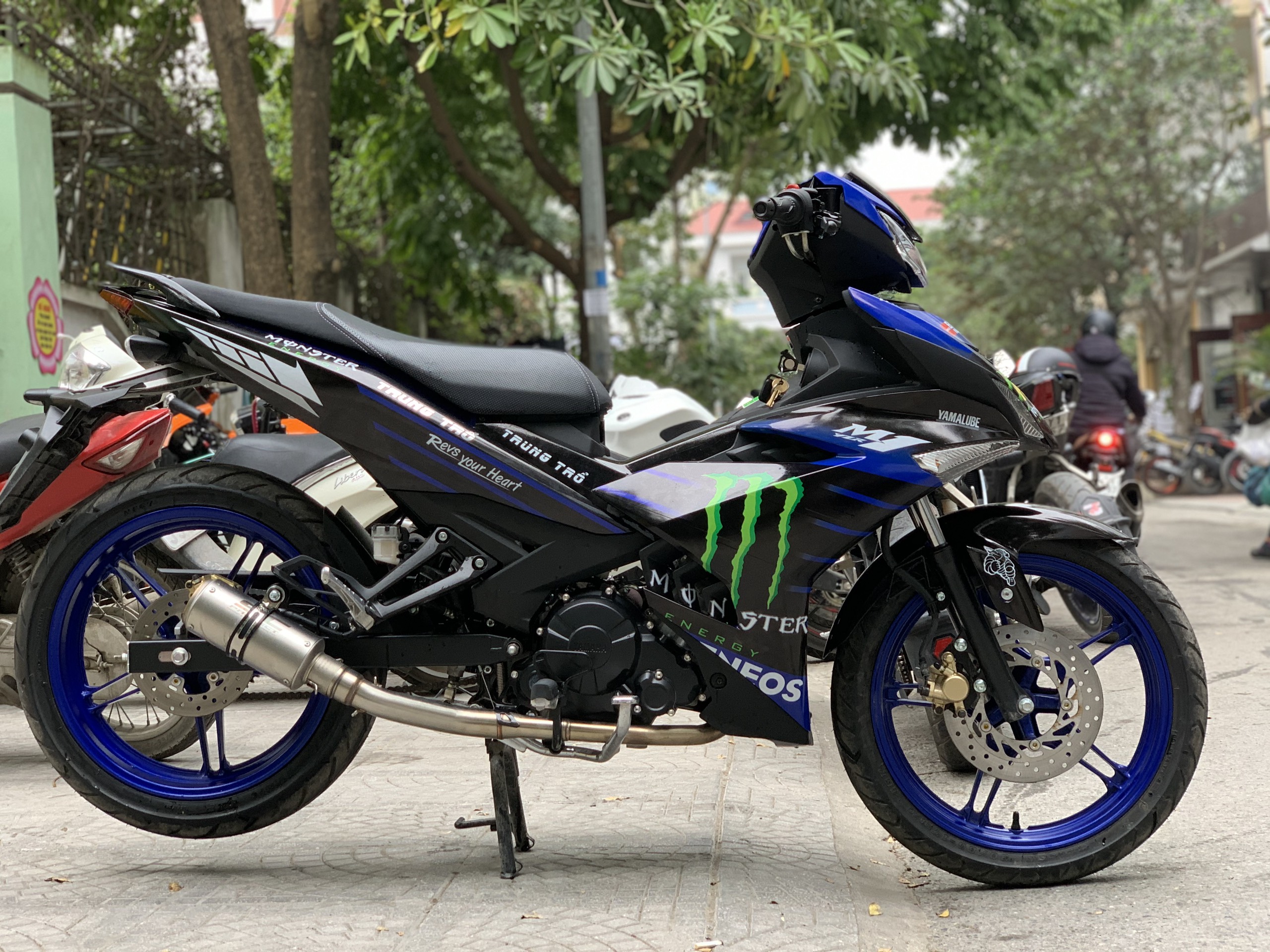 Yamaha Exciter 150 2019 Monster Energy trình làng giá chưa tiết lộ