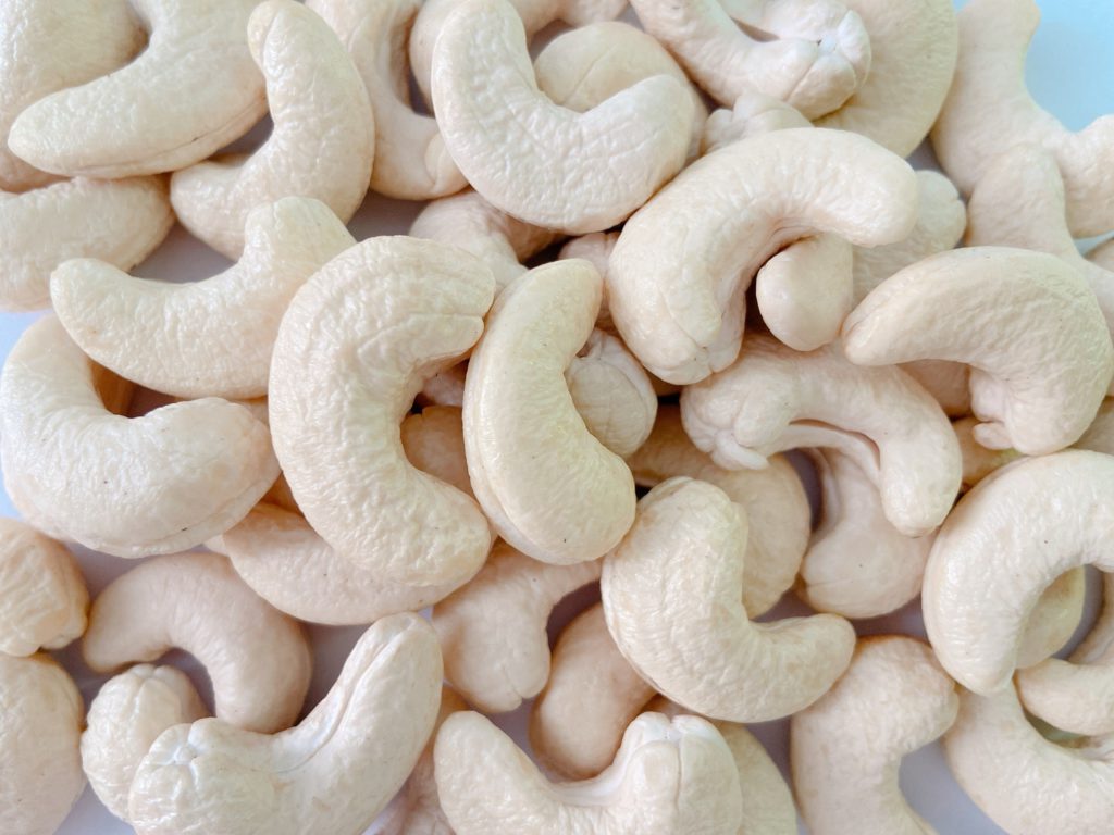 Hạt Điều tươi sạch lụa Bình Phước làm sữa (Nguyên hạt loại 1) 500Gr