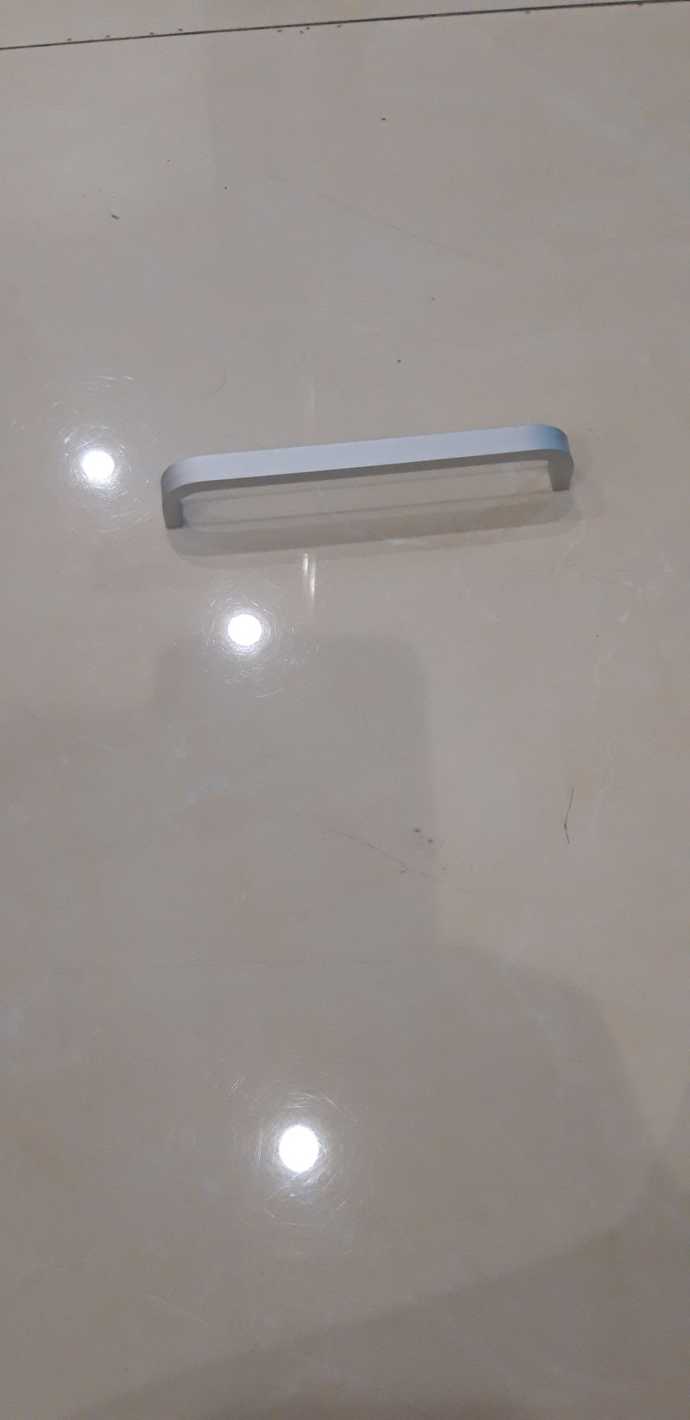Tay nắm  cửa tủ 128 mm