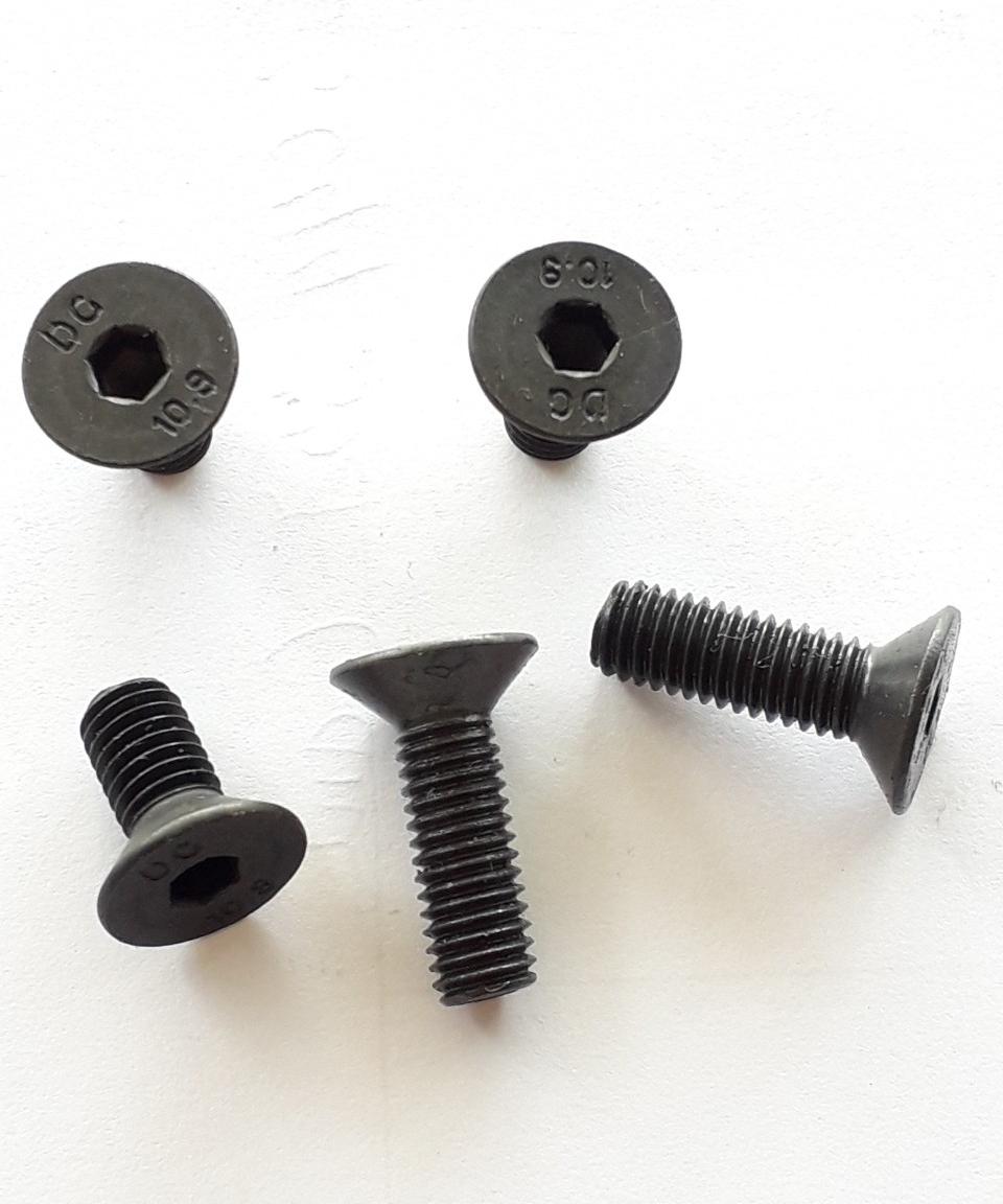 Ốc col lục giác đen 5ly x 2cm x10con
