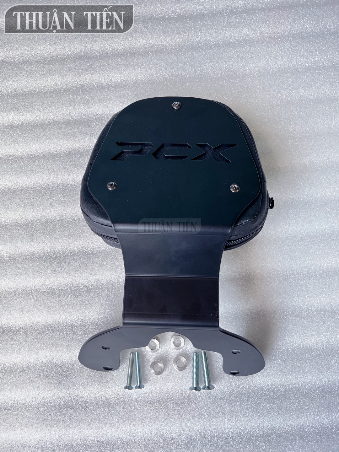 TỰA LƯNG PCX ĐỜI ĐẦU 2010 - 2013 - DỰA LƯNG PCX SƠN TĨNH ĐIỆN CNC ĐẸP