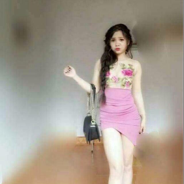 Đầm body hoa ngắn xẻ tà