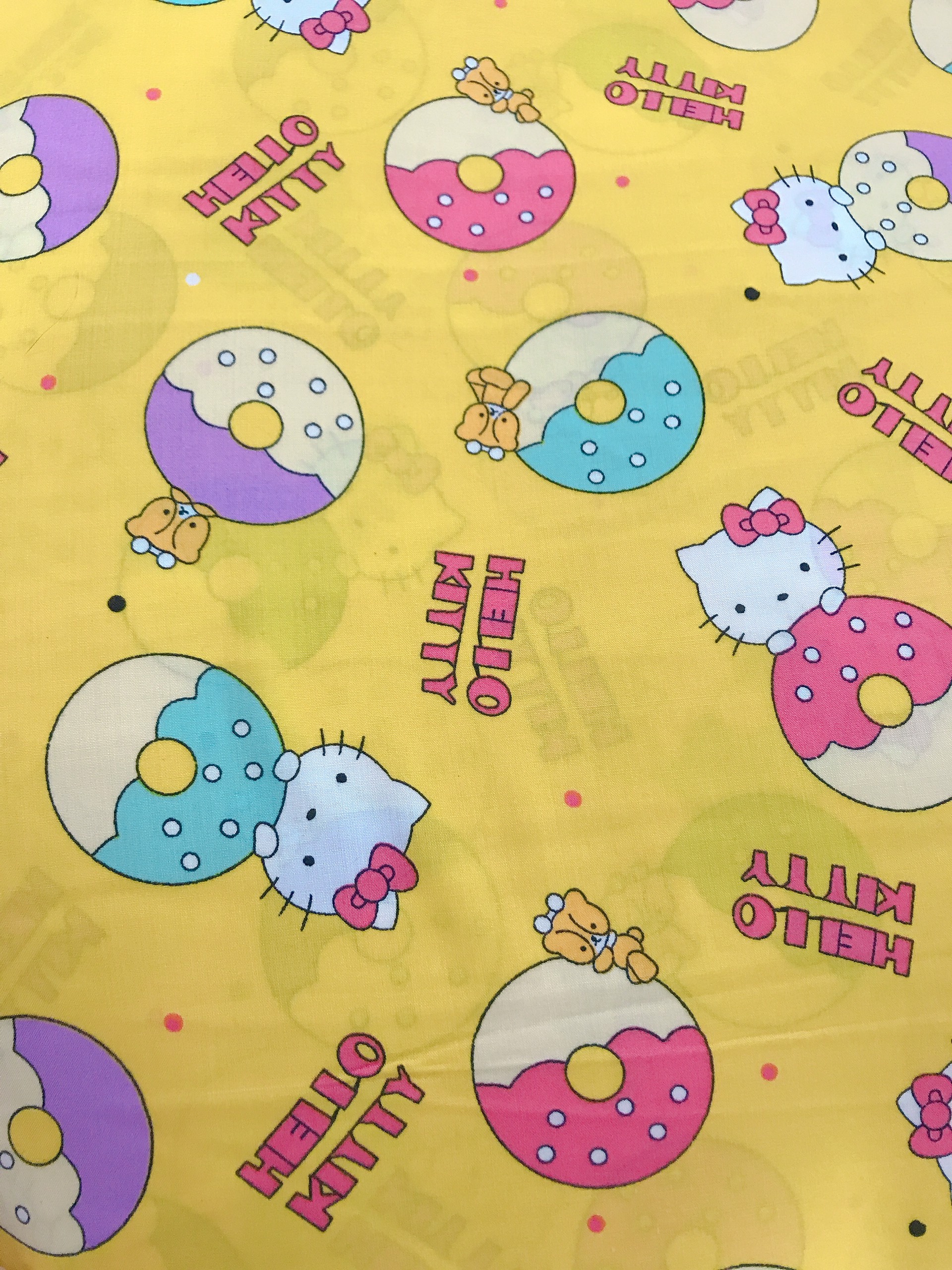 Vải tole, vải lanh vàng hình mèo Kitty