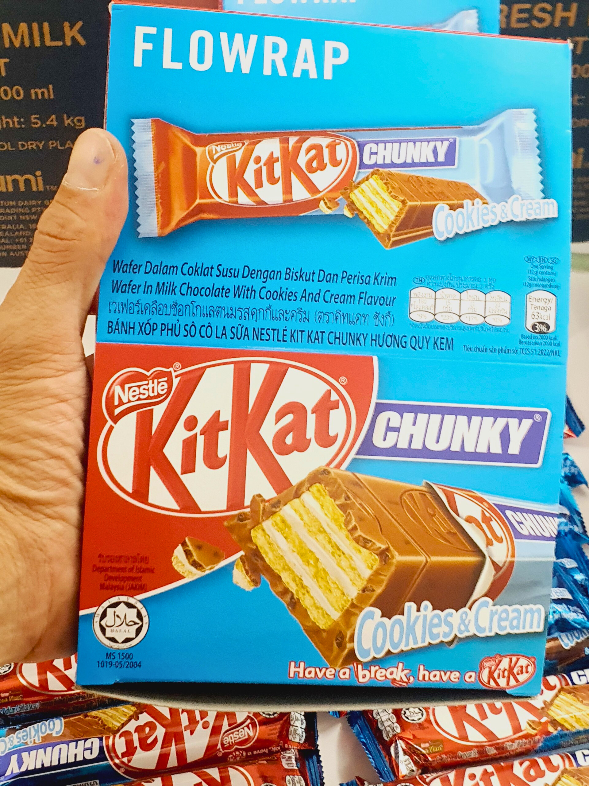 KITKAT CHUNKY Socola Hộp 24 thanh lớn 38g