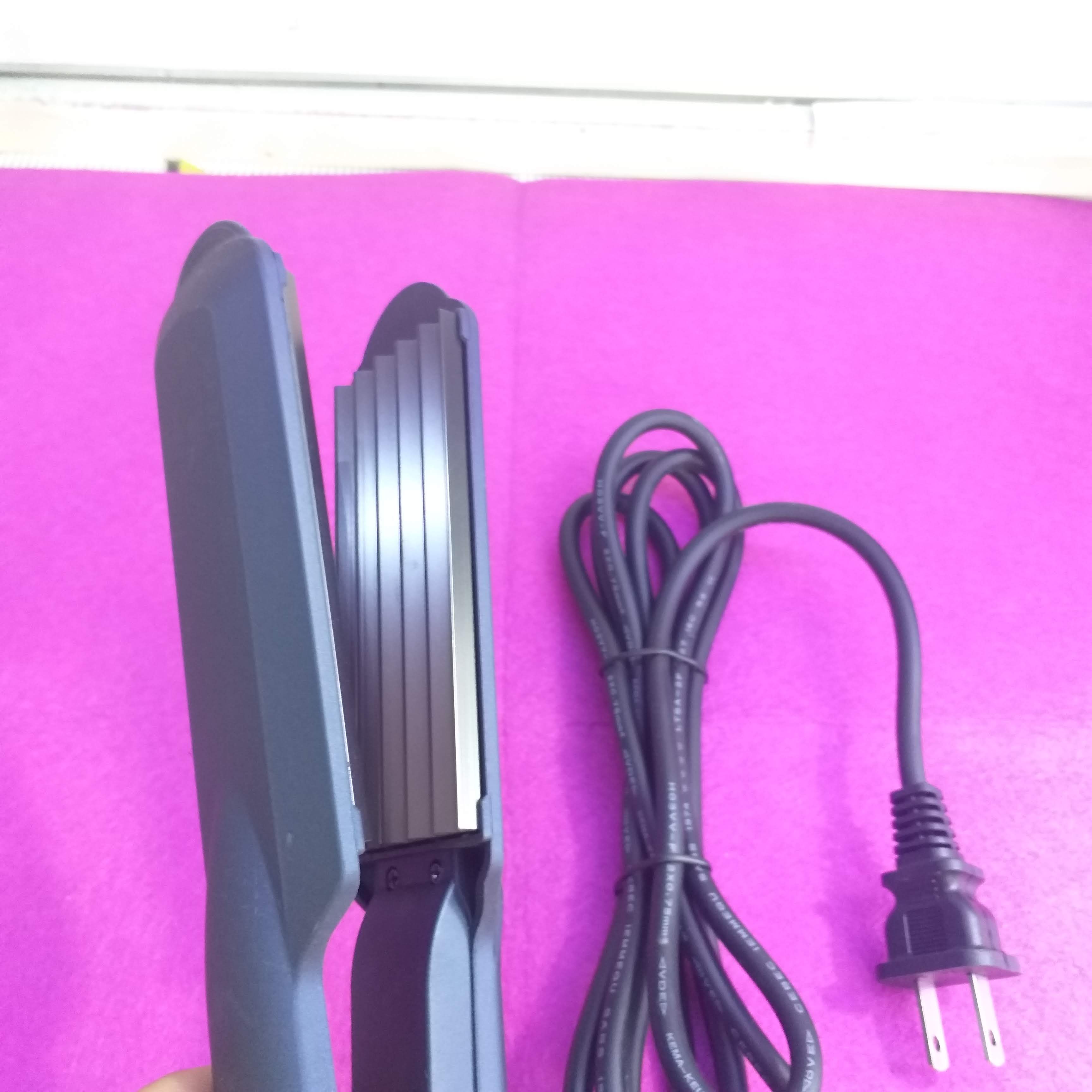 [HCM]Máy bấm tóc cho Salon KT-888 đen
