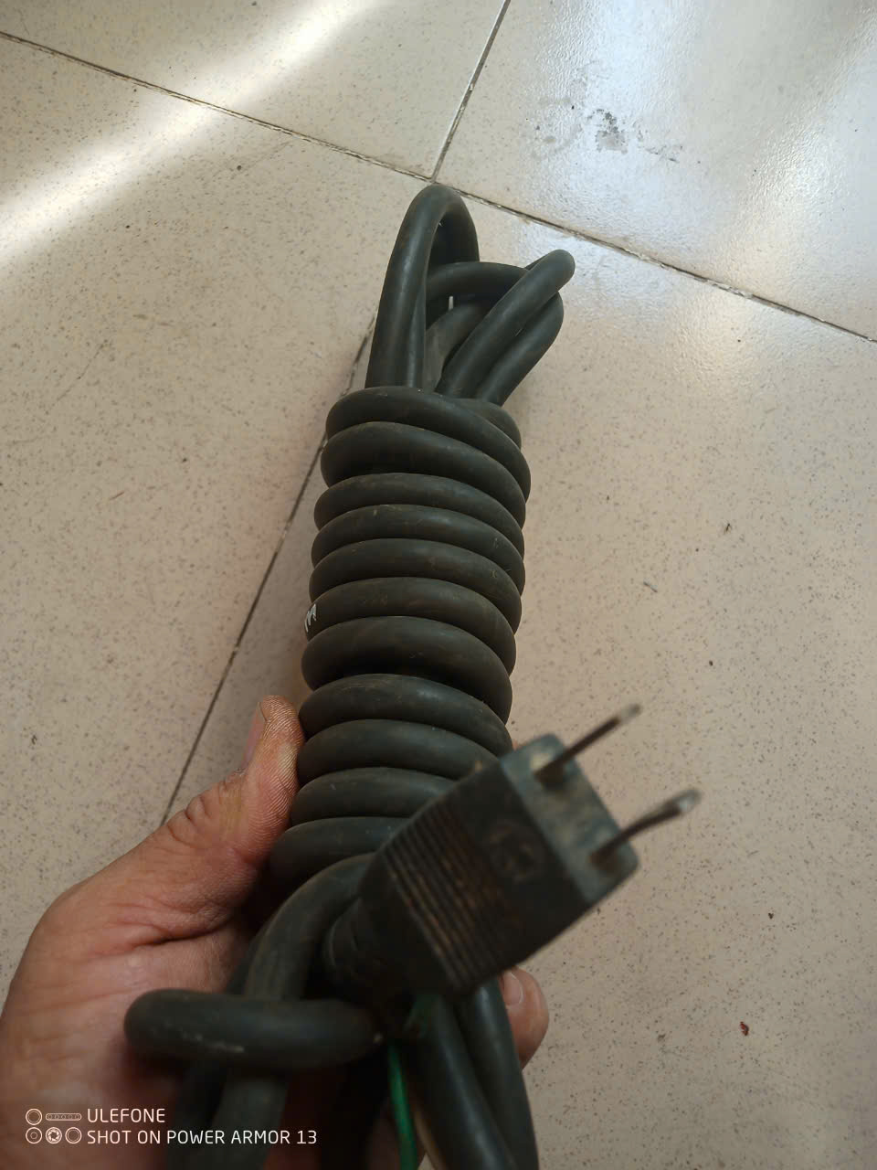Dây điện nguồn cắt máy hàng bãi nhật