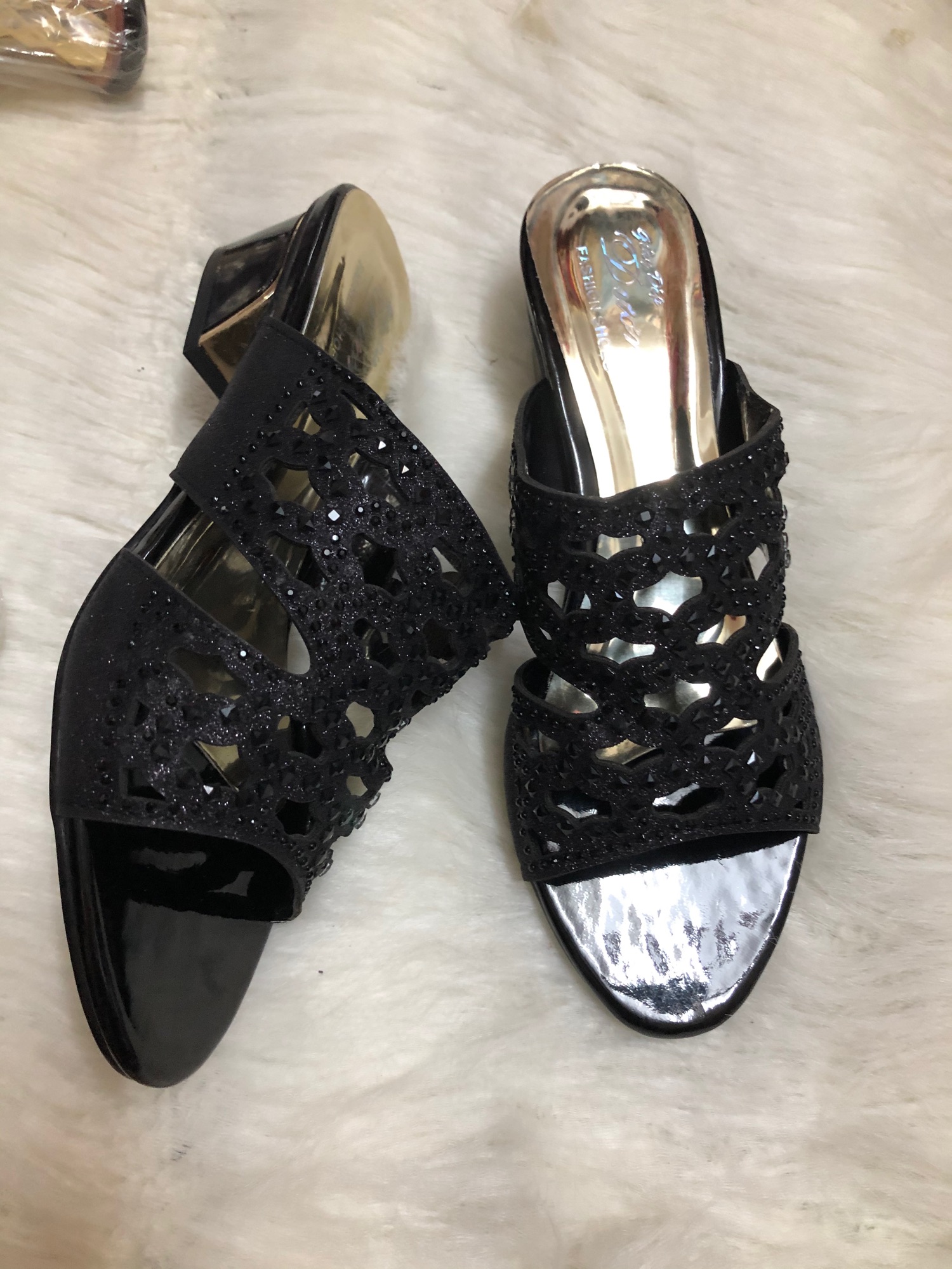 Guốc số lớn Big size 38-42 gót 4-5p rất đẹp