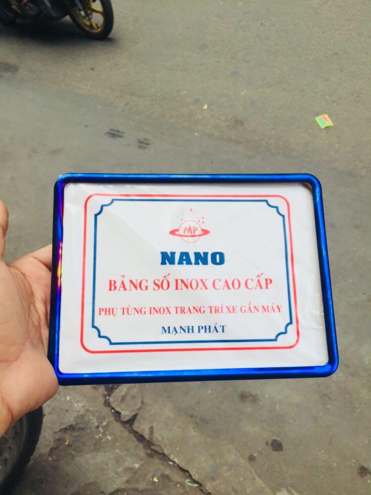 Bọc bản số xe máy màu xanh titan
