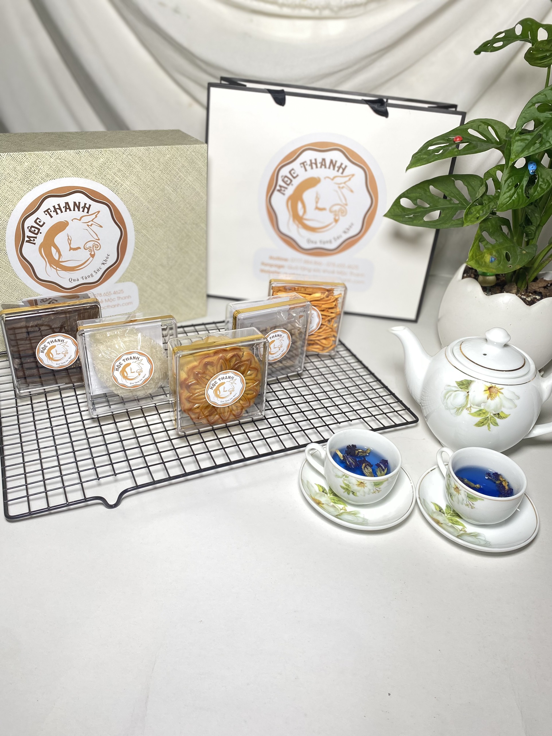 [Trung thu] Set quà Ngũ Mộc Thanh 2 (bánh trung thu, đtht, nhân sâm, yến, saffron)