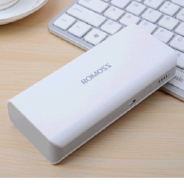 [HCM]Pin Dự Phòng Ro Moss 10.000Mah Polime Cao Cấp