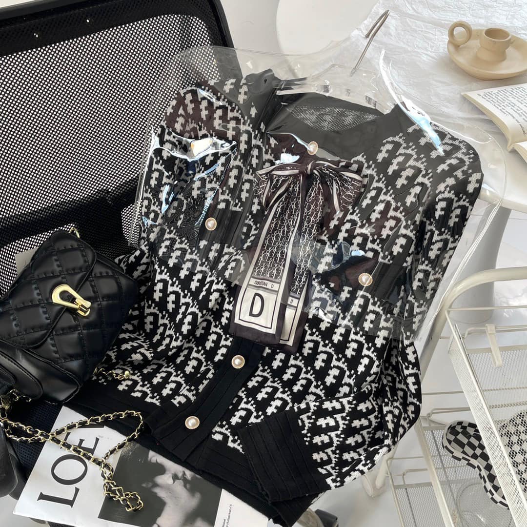 Áo cdg len nơ QC
